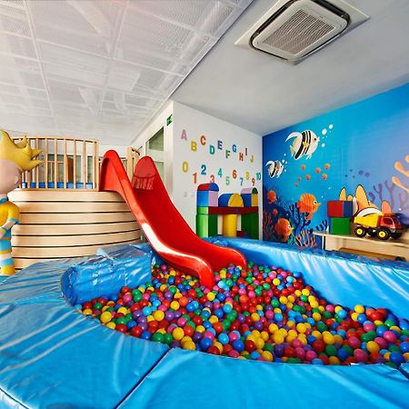 Vacationclub - Olympic Park Apartment A405 Колобжег Екстериор снимка